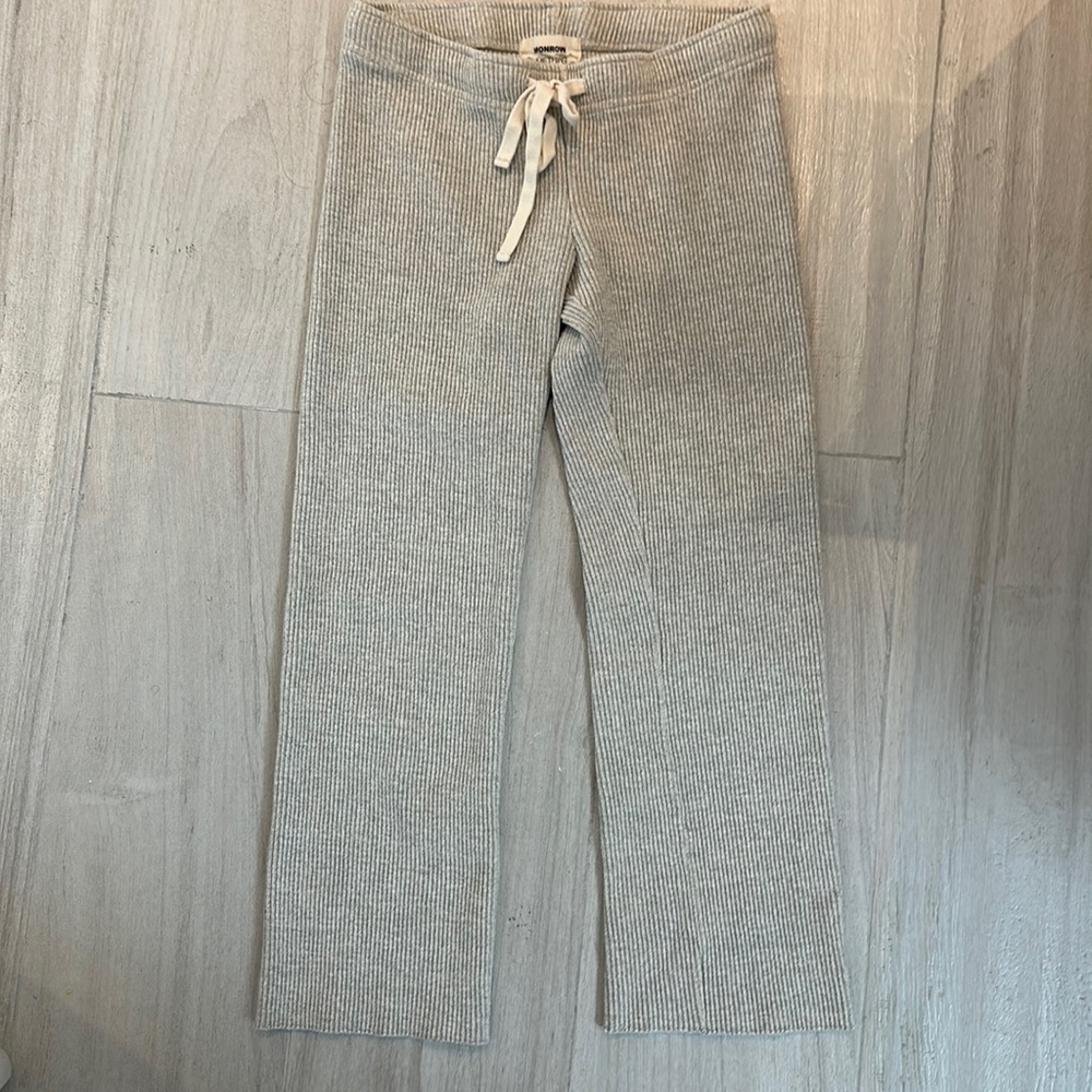 Monroe / something navy sweatpants
